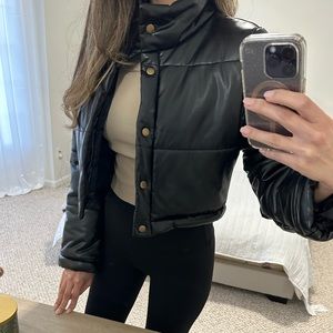 BRAND NEW Black Emory Park Cropped Puffer Jacket